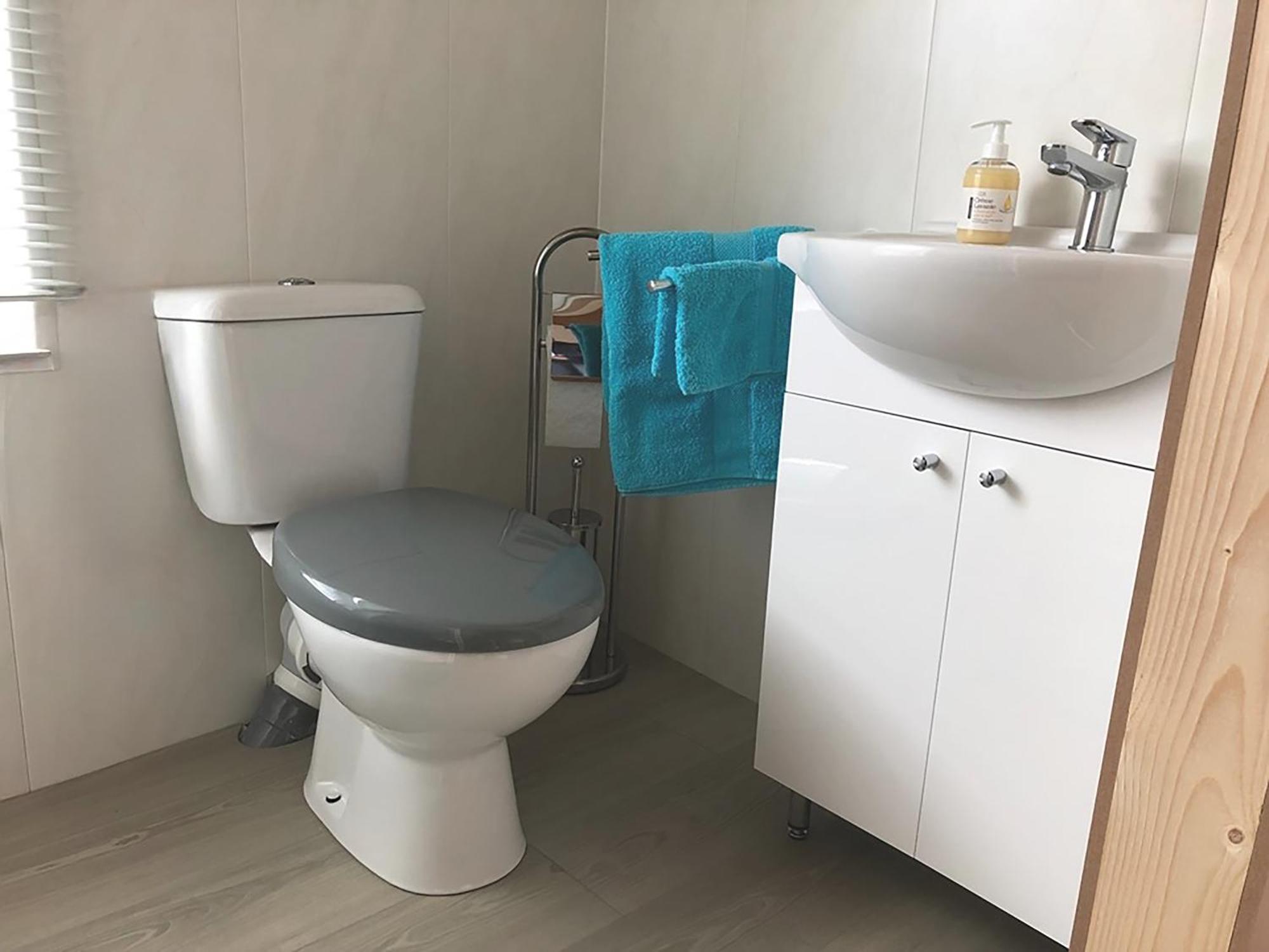 L'Eden Carolo - Netflix, Wi-Fi, 10Min Aeroport, Parking Gratuit Apartment Dampremy Exterior foto